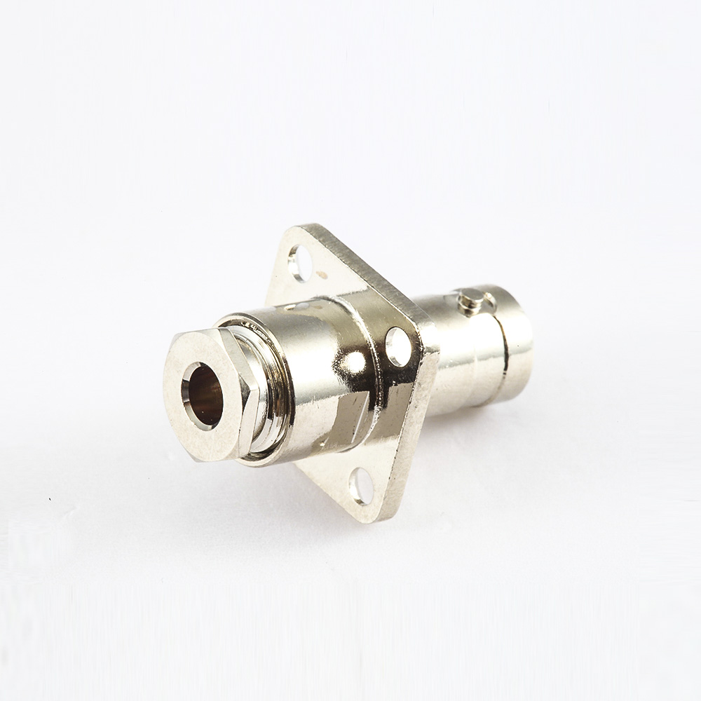 BNC连接器用于SYV50-2接线母头180度面板安装4孔法兰螺母锁紧
