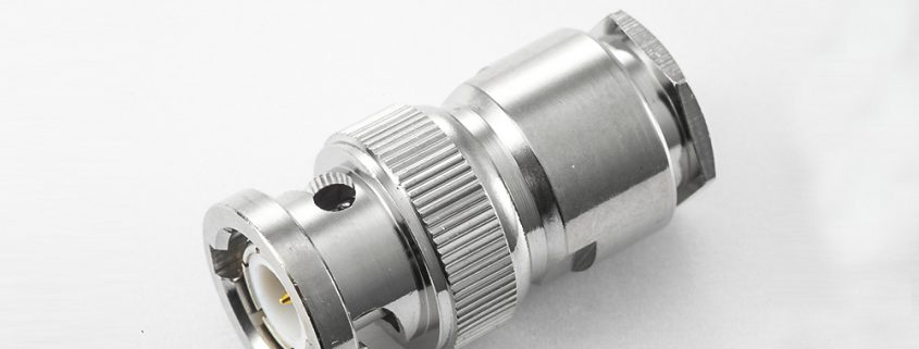 LMR300/5D-FB接线螺母锁紧BNC连接器公头直型