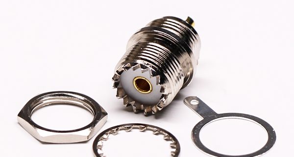 uhf射频连接器直式母头前锁穿墙接面板